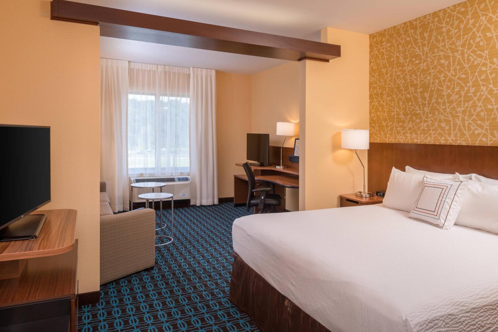 Fairfield Inn & Suites By Marriott Huntington Exterior photo